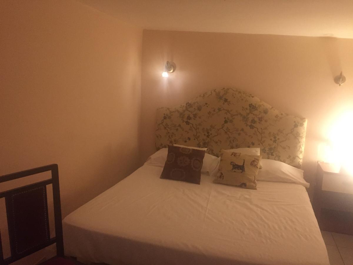 A Casa Di Grace Bed & Breakfast Cassino Exterior photo
